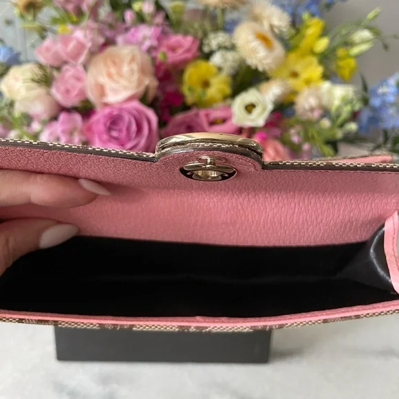 Vintage Gucci pink Eclipse continental wallet - Picture 4 of 7